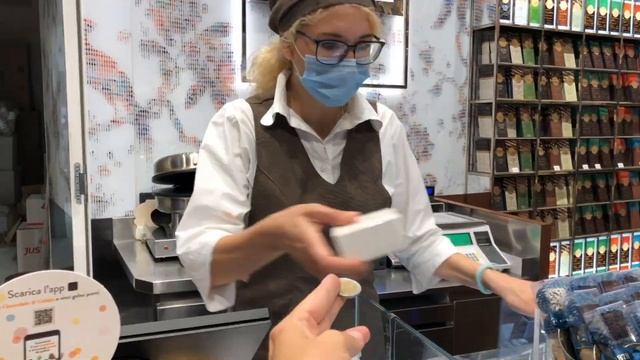 Жизнь в Италии: что купить за 1 евро в Риме? смотреть онлайн