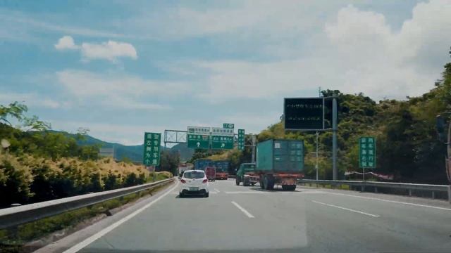Driving from Shenzhen, 65km from Longhua to Dapeng Expressway смотреть онлайн