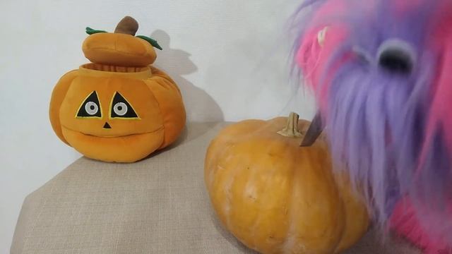 Монстрик из тыквы своими руками. Поющая тыква. смотреть онлайн