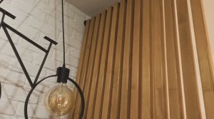 Лофт перегородки из реек, зонирование пространства, лофт декор квартиры, крепления из труб.