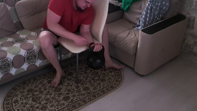 Накаты с помощью гири