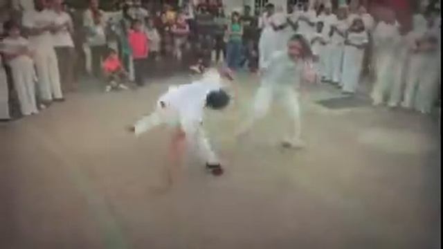 Abada Capoeira Oriente Médio 2012 смотреть онлайн