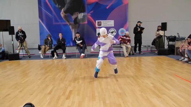 semifinal 7-10 bgirl Кэтти vs NYUSHA - брейкданс, Чемпионат Москвы смотреть онлайн