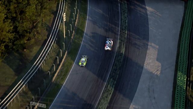 BMW M4 GT3 vs Audi R8 LMS EVO II last lap fight at Monza Track in Assetto Corsa Competizione смотреть онлайн
