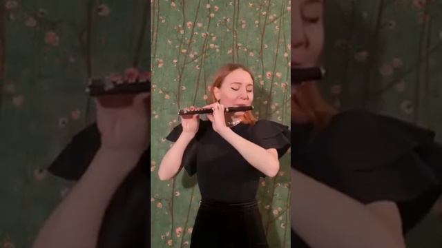 BULGHERONI PICCOLO FLUTE - Olyonka Beznosikova~Poltoratskaya смотреть онлайн