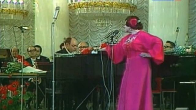 Клавдия Шульженко_Три вальса ᴴᴰ смотреть онлайн
