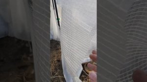 Недорогой профиль для крепления пленки на теплицы и мягкие окна
