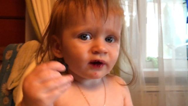Vlog! Эрик и пруд. Эми и общий стол. Одна в бассейн с 2 детьми. смотреть онлайн