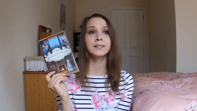 The EH! Book Tag смотреть онлайн