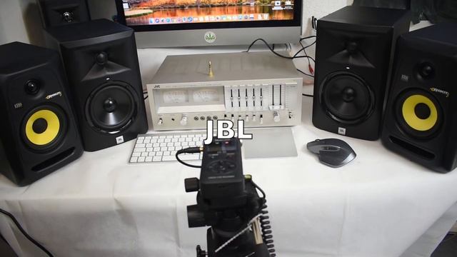 JBL LSR 305 vs KRK Rokit 5 G3 - audio test , Soundcheck смотреть онлайн