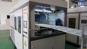 Термоформовочная машина для производства одноразовой посуды и лотков