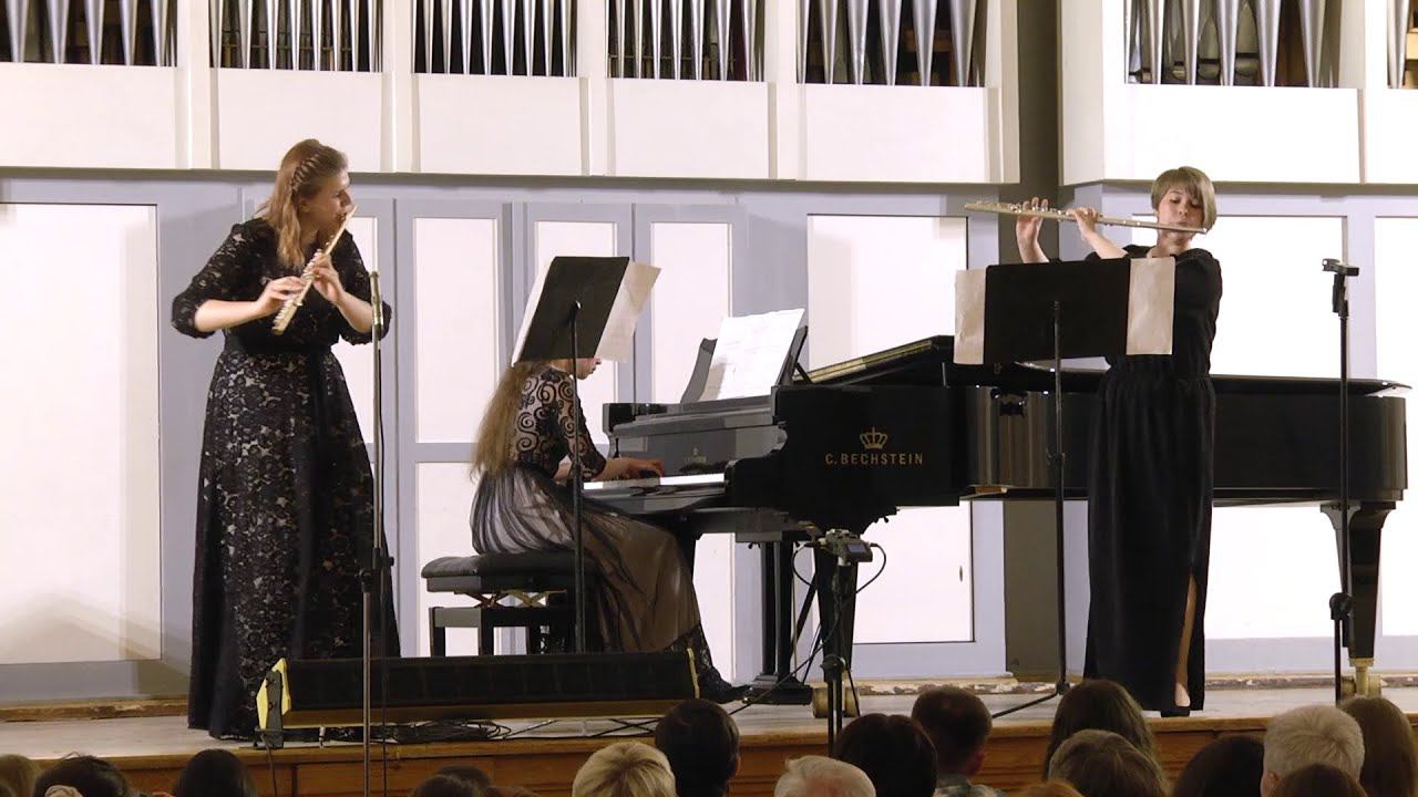 Э.Кёлер - «Вальс цветов». Дуэт флейт: Елизавета Дюльденко и Диана Куклева. Фортепиано – Анна Карпова смотреть онлайн