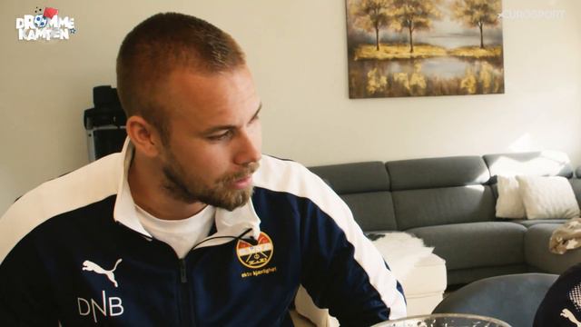 Se Lukas Leander få middagsbesøk av selveste Marcus Pedersen!🤩 смотреть онлайн