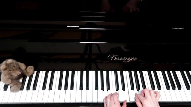 "ТРИ БЕЛЫХ КОНЯ": как подобрать на ПИАНИНО ЛЮБИМУЮ НОВОГОДНЮЮ ПЕСНЮ? смотреть онлайн