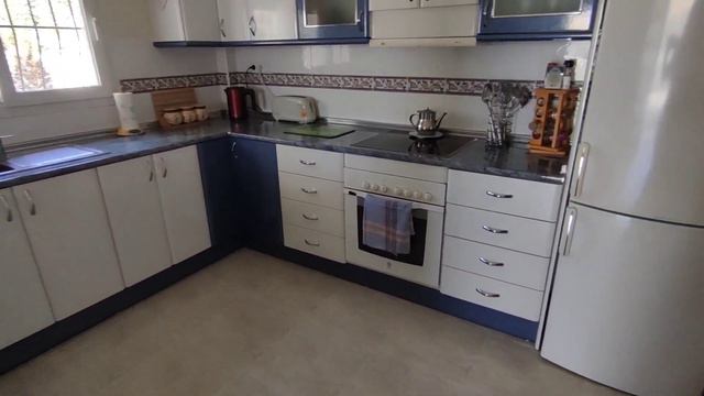 We present this wonderful independent with private pool SP4068 Price 345.000€ смотреть онлайн