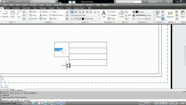 15 Espacio papel en AutoCAD смотреть онлайн