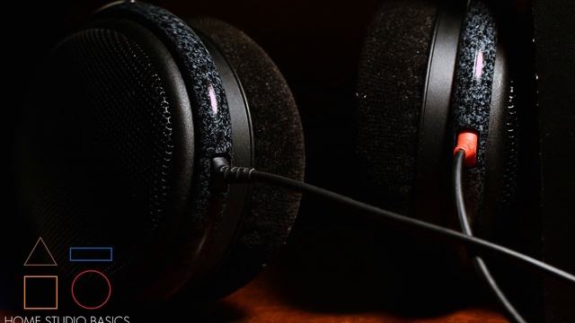 ?Sennheiser HD600 vs. Philips SHP9500 - Keyboard Warriors Incoming смотреть онлайн