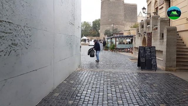 Baku Old City Walking Tour | Historical Places Of Baku Azerbaijan | Sightseeing Azerbaijan смотреть онлайн
