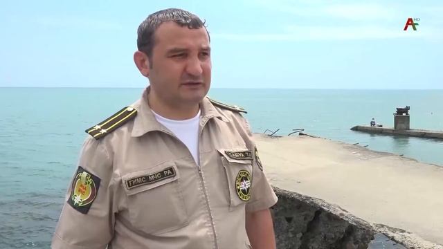 С начала туристического сезона сотрудники МЧС Абхазии спасают и находят людей, попавших в беду как смотреть онлайн