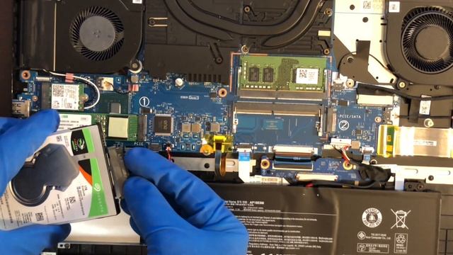 ACER NITRO 5 2020 Hard Drive Install смотреть онлайн