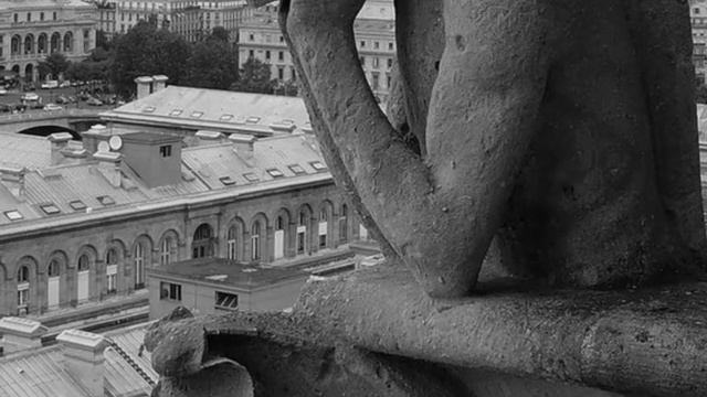 Pensif Allen Vizzutti