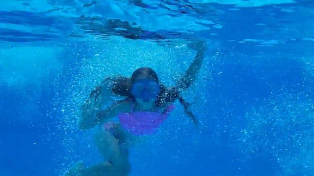 Samsung S21 FE underwater video test смотреть онлайн