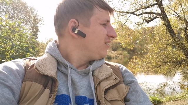 Хороший клёв! Отводной поводок! Первый раз ловлю на мотыля. смотреть онлайн