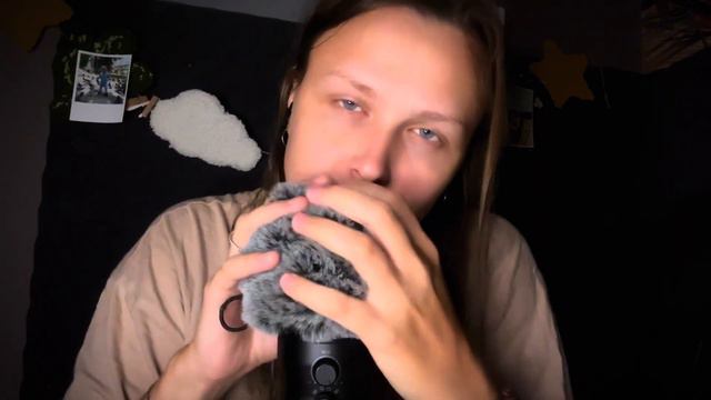 Асмр Массаж мозга 10000% мурашек🤤Звуки рта👅Неразборчивый шепот😘 смотреть онлайн