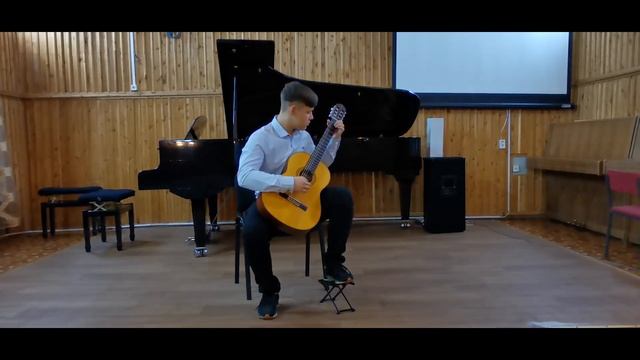 Ткаченко Дмитрий.  Доменико Скарлатти  - Сонатина E Moll K11