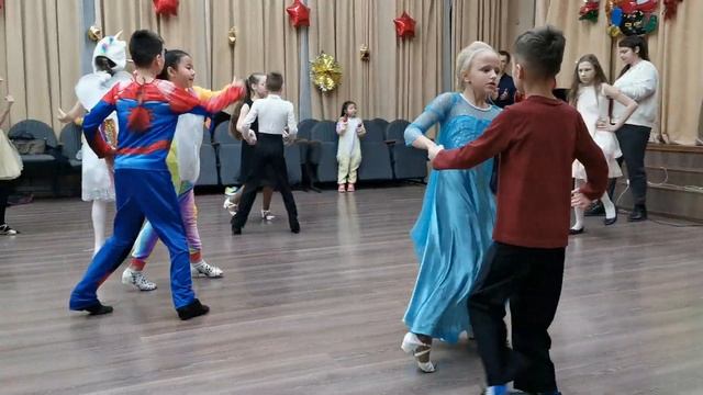 Клуб Альфа - новогодний вечер 2 смотреть онлайн