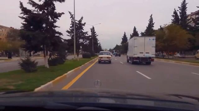 Прогулка по Сумгаиту, Sumqayıtda gəzinti смотреть онлайн
