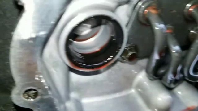 how to replace a transmission pan gasket on a Saturn смотреть онлайн