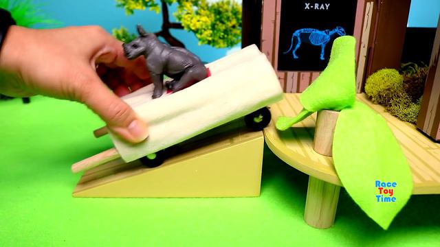 Safari Animal Care Playset And Wild Animal Toys