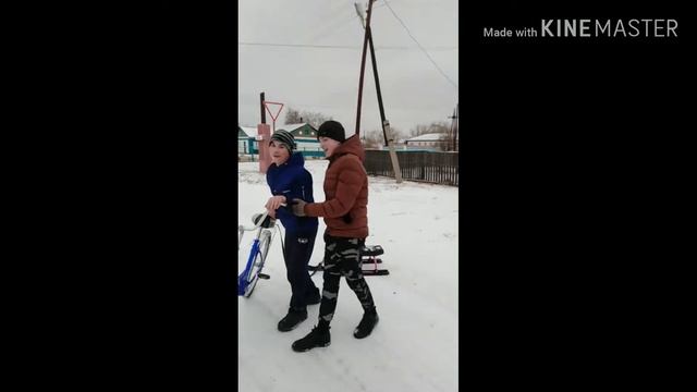 Русские когда выпал первый снег??? смотреть онлайн