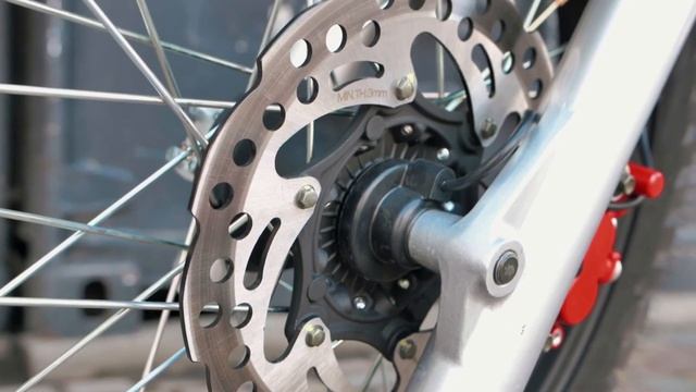 MASH/COMBAT 650. Большая китайская 