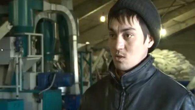 Брусчатка из шин автомобили. Всё можно сделать просто... смотреть онлайн