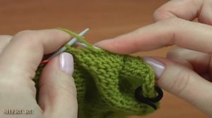 Стильный свитер спицами. Урок 191 часть 1 из 2.