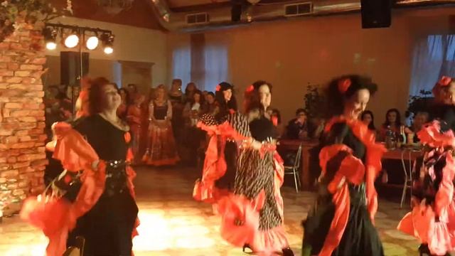 Цыганский танец. Коллектив Зинаиды Серышевой смотреть онлайн