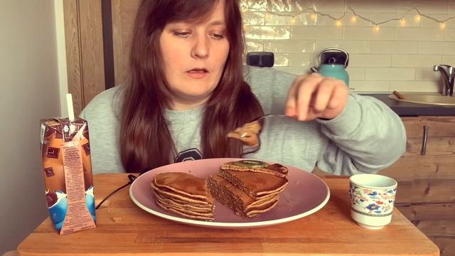 Мукбанг! Панкейки, мужское терпение