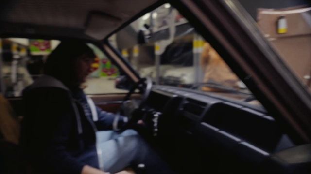 Soixante Renault 5 et des milliers de souvenirs : rencontre avec les collectionneurs d’AIR-5 смотреть онлайн