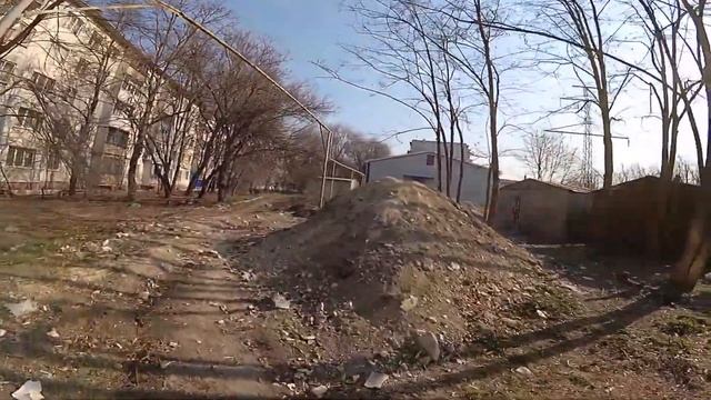 Луганск Сегодня, Ул. 30 Лет Победы УЮТНО, МЕСТАМИ МУСОРНО Прогулка 9_00 31 марта 2020 год смотреть онлайн