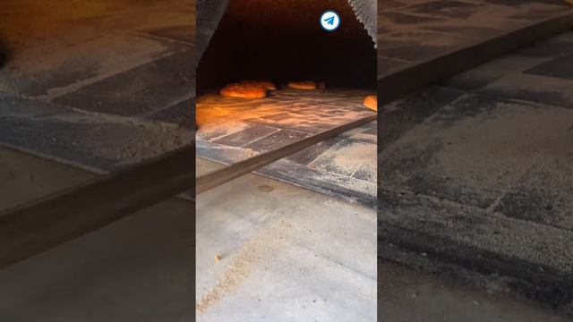 Выпечка хлеба в подовой печи традиционной лепешки рамазан смотреть онлайн