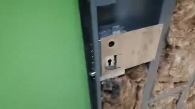Врезка цилиндрового замка вместо сувальдного смотреть онлайн