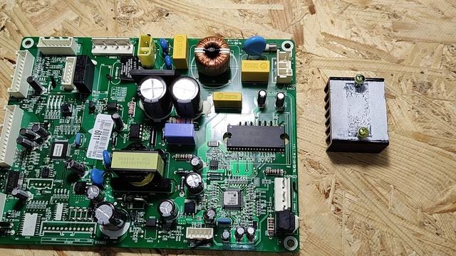 Отремонтировать плату модуль управления холодильника LG с компрессором линейного управления. смотреть онлайн