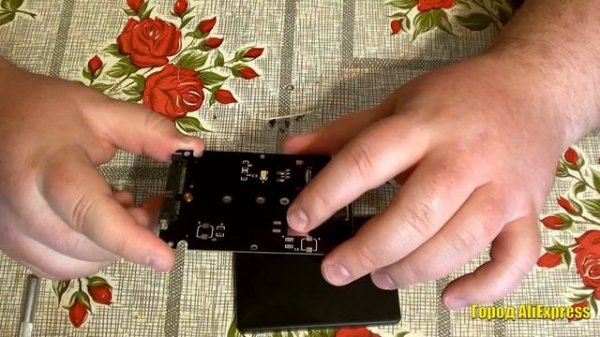 Переходник SSD с m2 на SATA с чехлом
