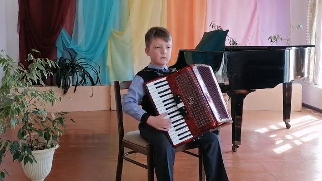 Хитов Артём, аккордеон. ГУО "Россонская ДШИ" смотреть онлайн