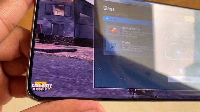 Call of Duty Mobile on Galaxy S20 Ultra [60FPS + Hand Cam] смотреть онлайн