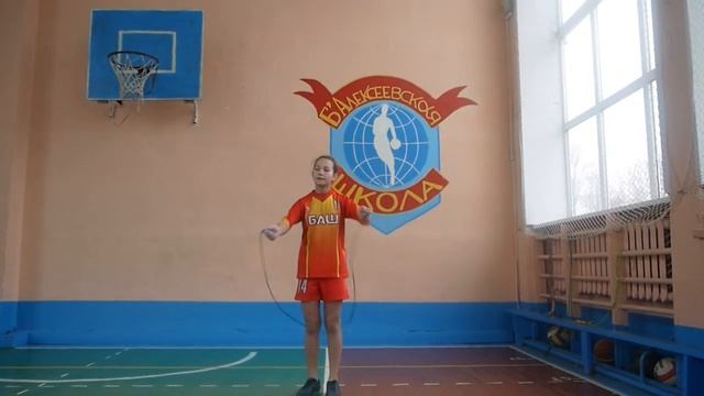 Весёлая скакалка. Общие правила подсчета прыжков. смотреть онлайн