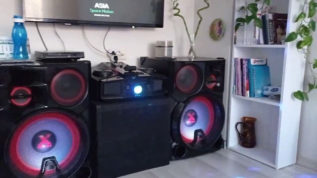 LG cm 9960 XBOOM BASS MUSİC смотреть онлайн