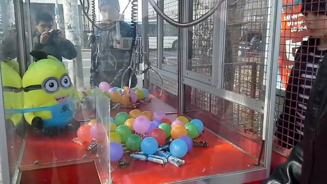 Как хватать конфету смотреть онлайн